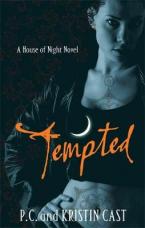 A HOUSE OF NIGHT NOVEL 6: TEMPTED Paperback B FORMAT