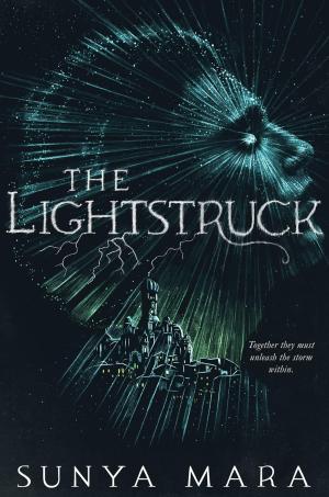 The Lightstruck : The action-packed, gripping sequel to The Darkening Paperback