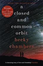 A CLOSED AND COMMON ORBIT : Wayfarers 2 Paperback